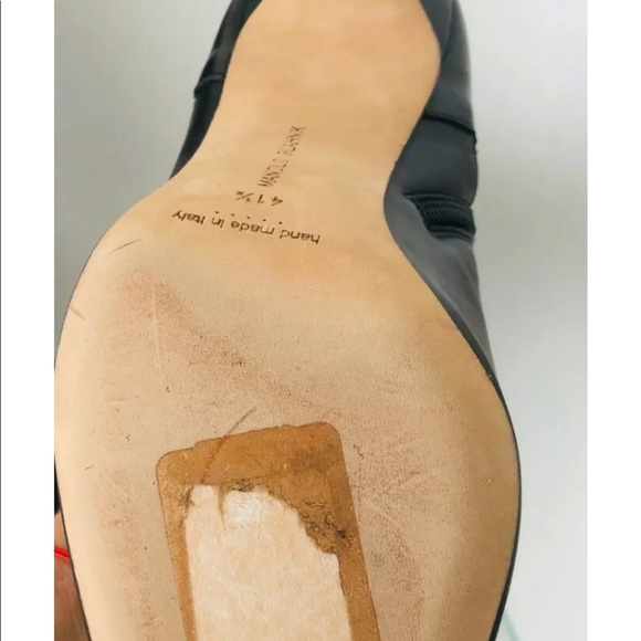 BRAND NEW MANOLO BLAHNIK BLACK BOOTS, SIZE 41.5 - Picture 7 of 8